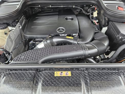 Used 2021 Mercedes-Benz GLE 350 4MATIC image 23