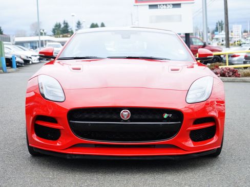 Used 2018 Jaguar F-TYPE R image 8