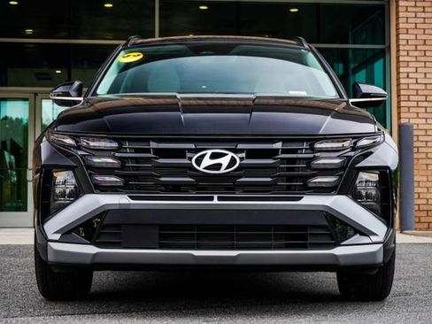 Used 2025 Hyundai Tucson SEL FWD image 6