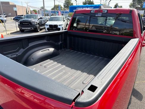 Used 2021 RAM 1500 Big Horn AWD/4WD image 11