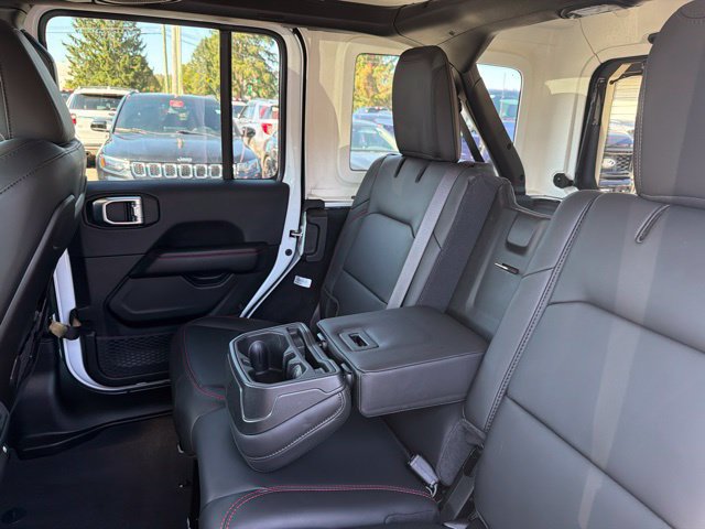 Used 2026 Jeep Wrangler Unlimited Rubicon w/ Safety Group AWD/4WD image 44