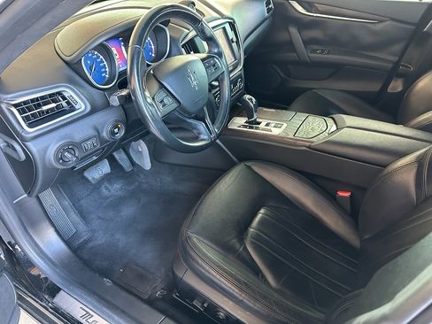 Used 2014 Maserati Ghibli image 9