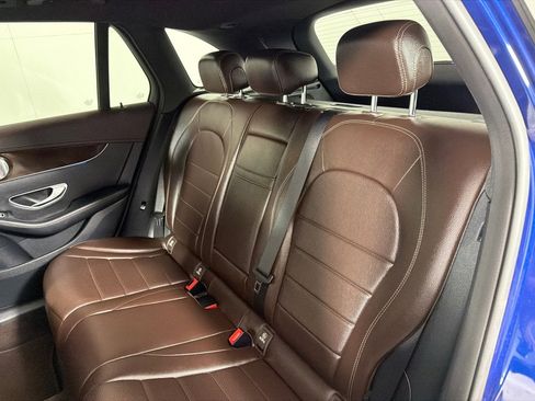 Used 2017 Mercedes-Benz GLC 300 4MATIC w/ Premium 2 Package image 20