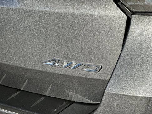 Used 2025 Ford Explorer ST-Line AWD/4WD image 22