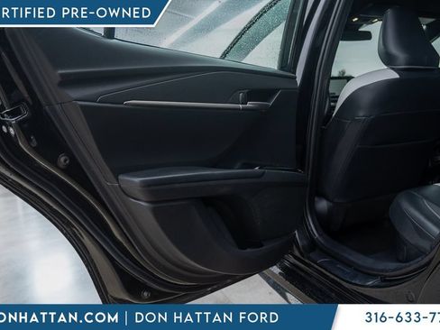 Used 2025 Toyota Camry SE FWD image 18