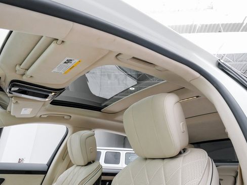 Used 2022 Mercedes-Benz S 580 4MATIC Sedan image 8