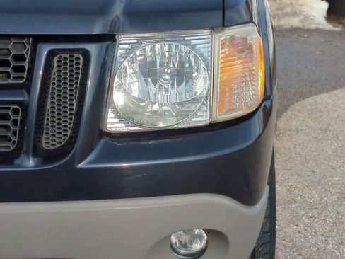 Used 2001 Ford Explorer Sport Trac 4x4 image 11