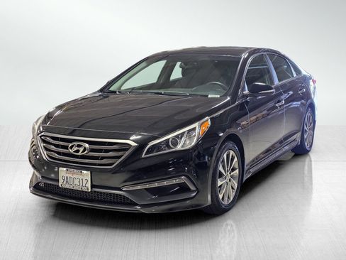Used 2016 Hyundai Sonata Sport w/ Option Group 02 image 3