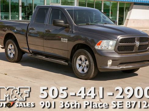 Used 2017 RAM 1500 Express AWD/4WD image 1