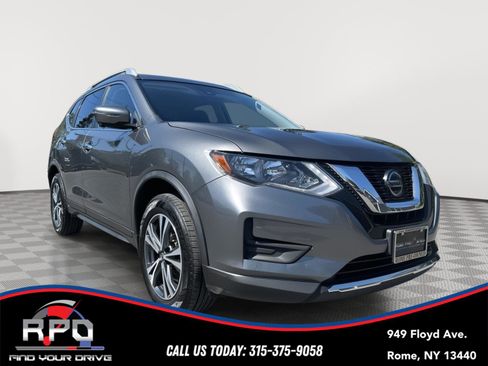 Used 2019 Nissan Rogue SV w/ Sun & Sound Touring Package AWD/4WD image 7