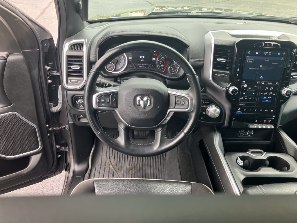 Used 2023 RAM 1500 Laramie AWD/4WD image 14