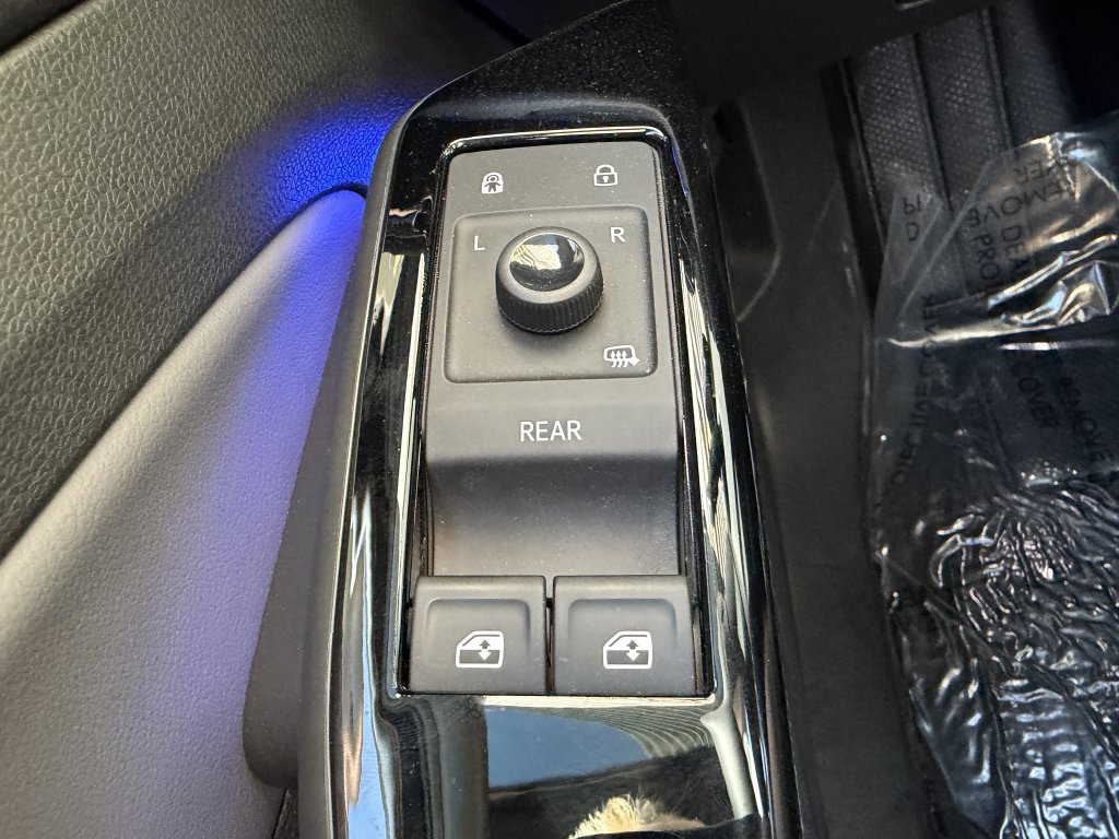 Used 2024 Volkswagen ID.4 Pro S RWD image 25