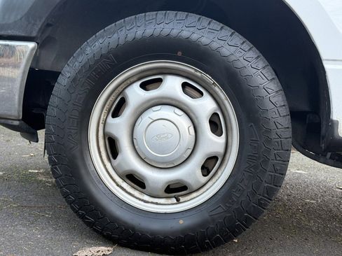 Used 2013 Ford F150 XL w/ Mid Equipment Group image 26