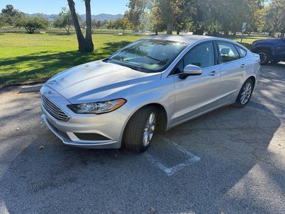 Used 2017 Ford Fusion SE