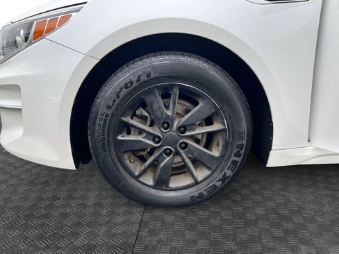 Used 2016 Kia Optima LX FWD image 14