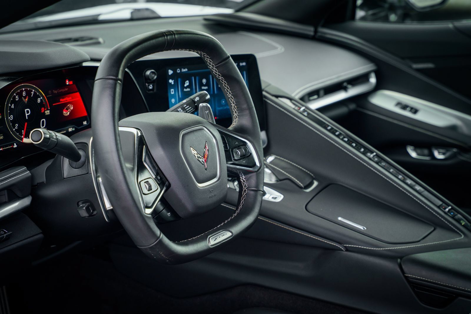 Used 2024 Chevrolet Corvette Z06 RWD image 30