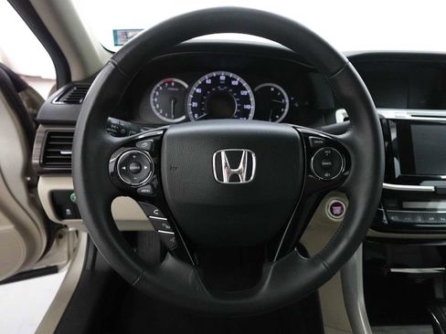 Used 2016 Honda Accord EX-L image 16