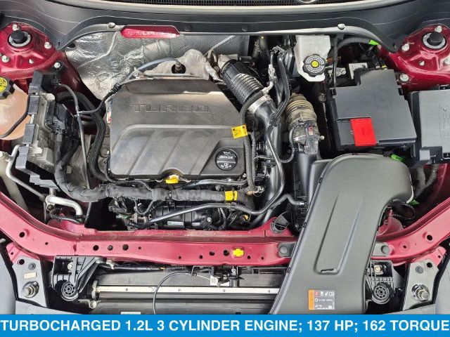 Used 2024 Chevrolet Trax LT w/ Driver Confidence Package FWD image 32