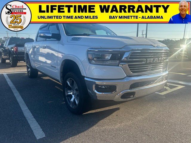 Used 2022 RAM 1500 Laramie AWD/4WD image 1