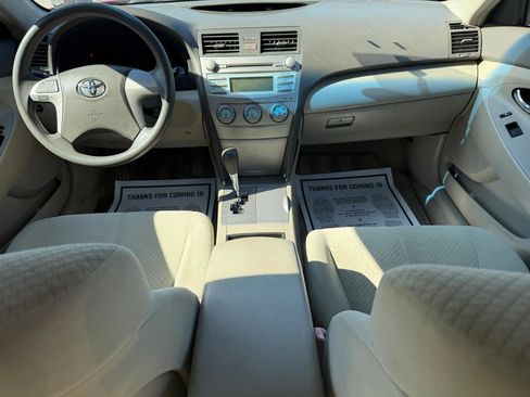Used 2007 Toyota Camry CE FWD image 10