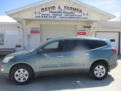 Used 2009 Chevrolet Traverse LS AWD/4WD image 12