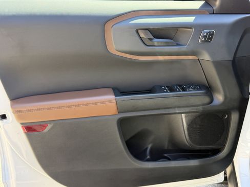 Used 2023 Ford Bronco Sport Outer Banks image 12