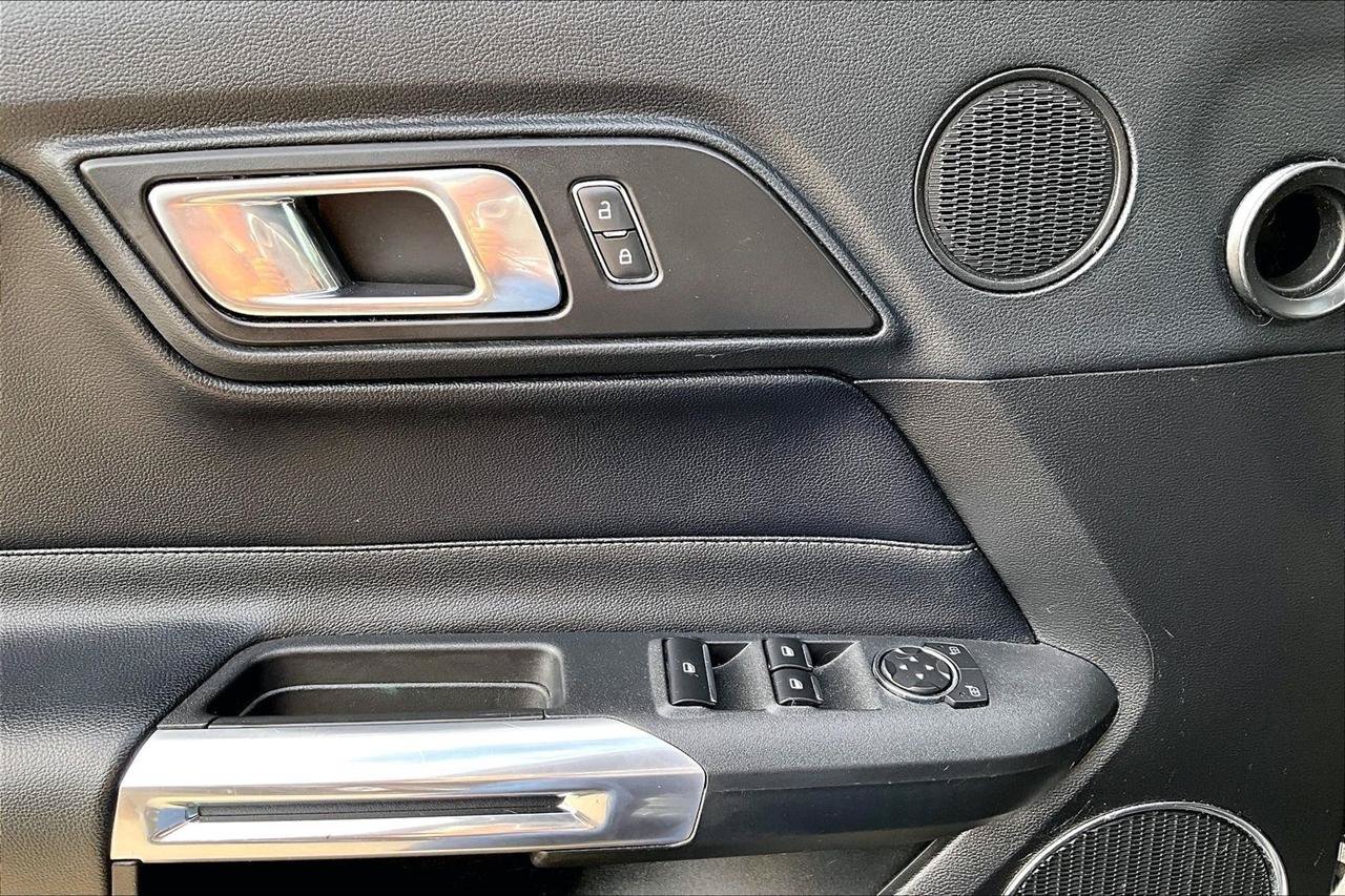 Used 2020 Ford Mustang GT Premium RWD image 38