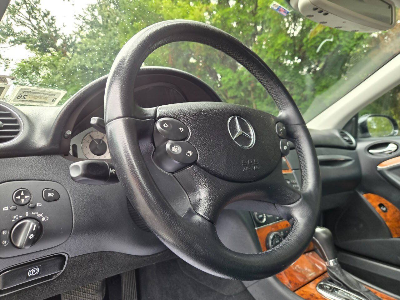 Used 2006 Mercedes-Benz CLK 500 Cabriolet image 20