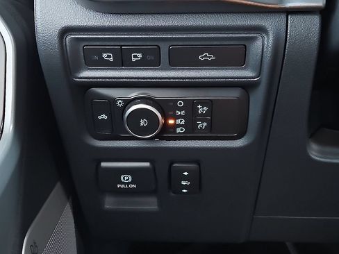 Used 2022 Ford F150 Lariat AWD/4WD image 24