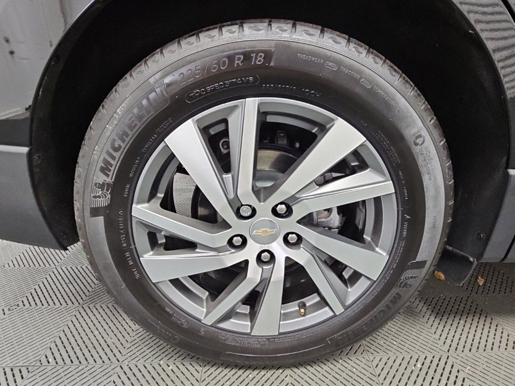 Certified 2024 Chevrolet Equinox Premier FWD image 50