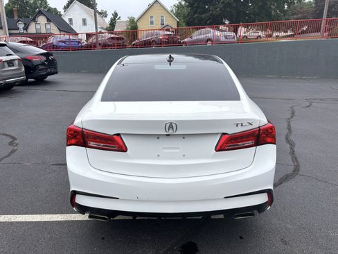 Used 2018 Acura TLX V6 SH-AWD w/ Technology Pkg image 5