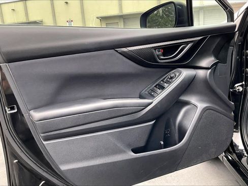 Used 2017 Subaru Impreza 2.0i Premium image 26