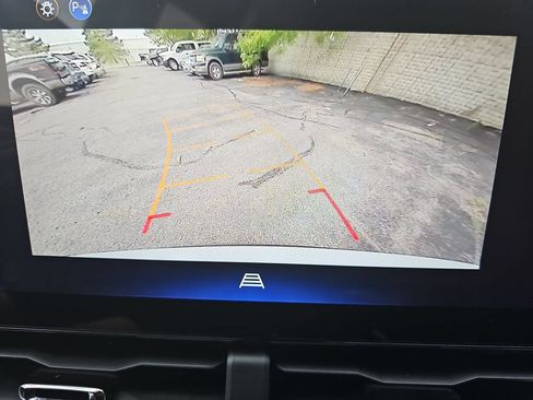 Used 2026 Chevrolet Equinox LT FWD image 22