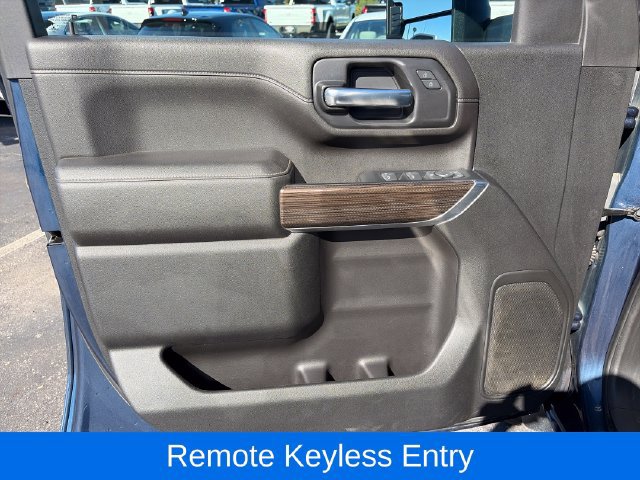 Used 2023 Chevrolet Silverado 3500 LT w/ Snow Plow Prep/Camper Package AWD/4WD image 15