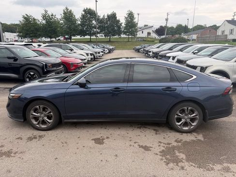 Used 2024 Honda Accord EX image 3