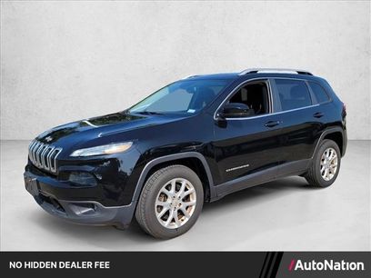 Used 2017 Jeep Cherokee Latitude w/ Safety/Convenience Group