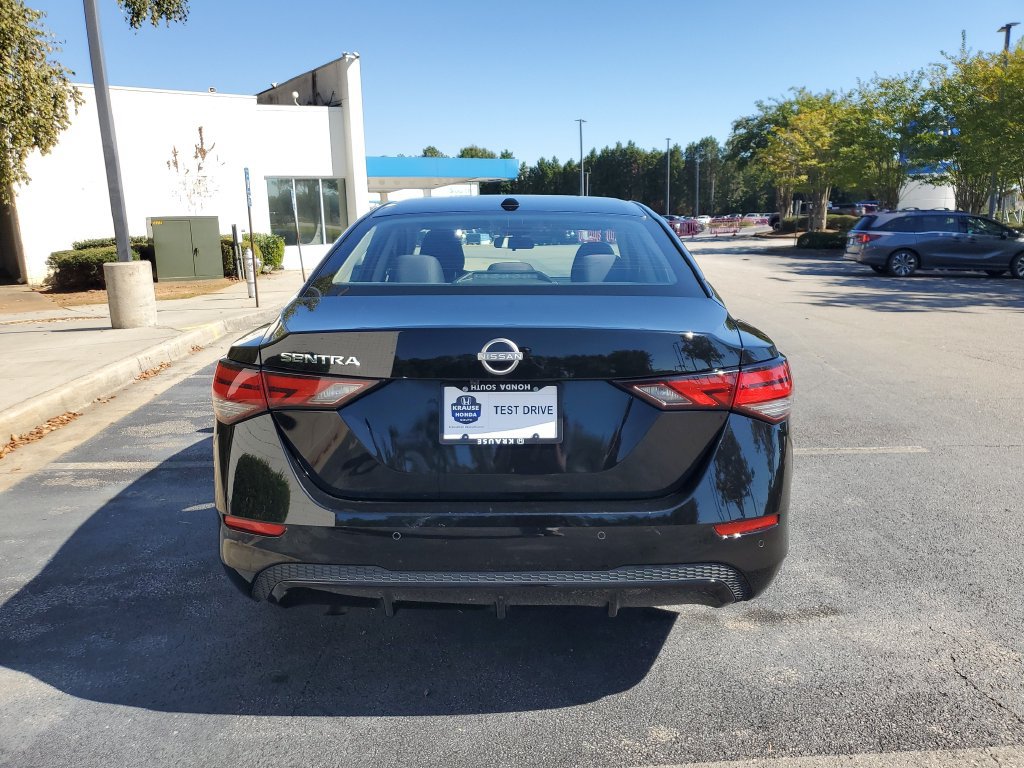 Used 2025 Nissan Sentra SV FWD image 6