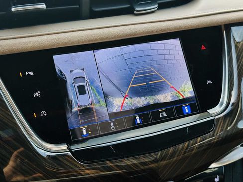 Used 2025 Cadillac XT6 Premium Luxury w/ Platinum Package AWD/4WD image 26