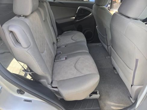 Used 2012 Toyota RAV4 4WD image 16