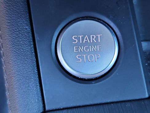 Used 2019 Audi A4 2.0T allroad Premium Plus w/ Premium Plus Package image 27