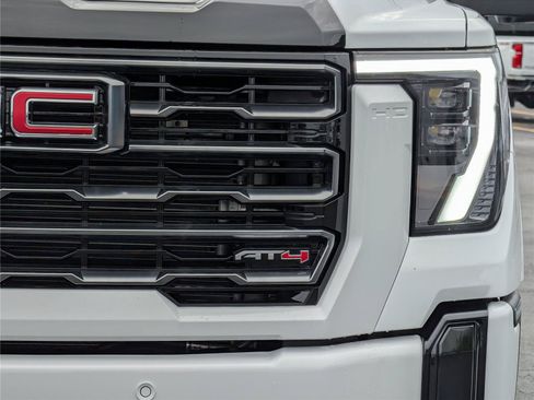 New 2026 GMC Sierra 2500 AT4 w/ AT4 Premium Plus Package AWD/4WD image 10