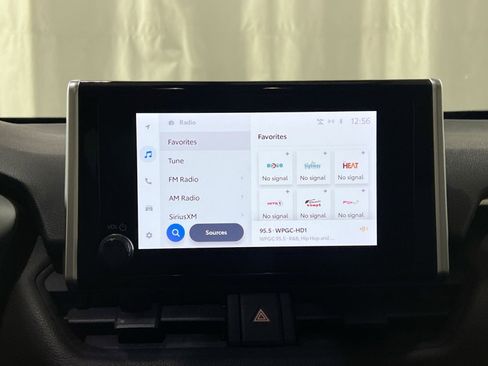 Used 2023 Toyota RAV4 SE w/ Weather & Moonroof Package image 18