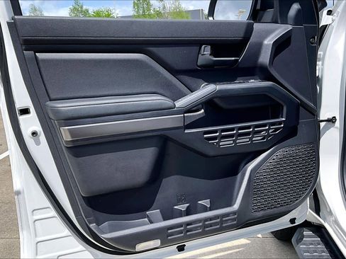 Used 2025 Toyota 4Runner SR5 image 20