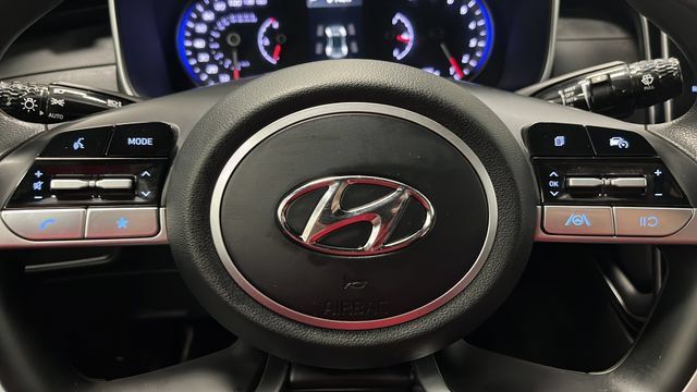 Used 2024 Hyundai Santa Cruz SEL AWD/4WD image 15