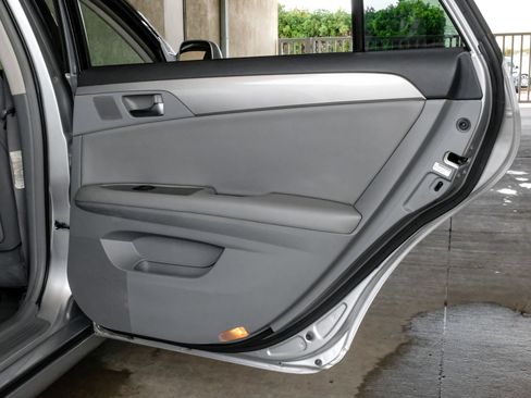 Used 2007 Toyota Avalon XL FWD image 38