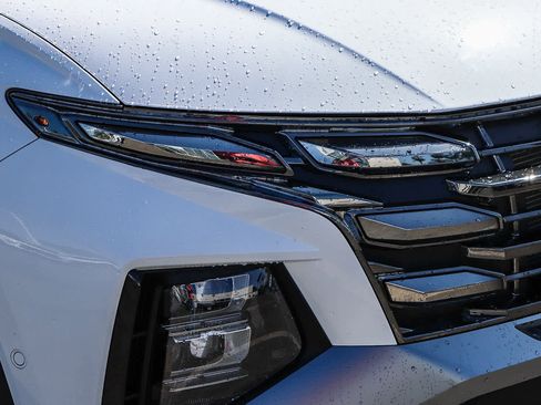 New 2026 Hyundai Tucson Limited image 4