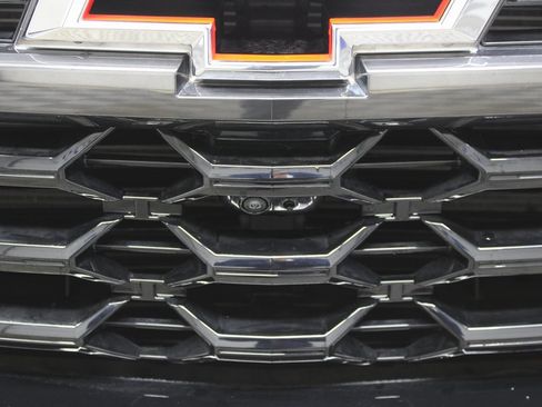 Used 2024 Chevrolet Silverado 1500 ZR2 image 50