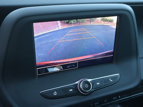 Used 2023 Chevrolet Camaro LT RWD image 18