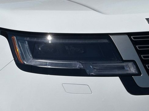 New 2026 Land Rover Range Rover SE AWD/4WD image 10