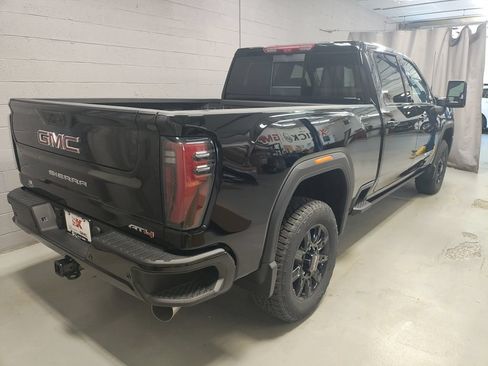 New 2026 GMC Sierra 2500 AT4 w/ AT4 Premium Plus Package AWD/4WD image 2